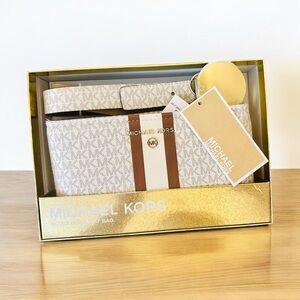 Michael Kors Belt Bag in Vanilla with Gold Accents New In Gift Box Signature MK